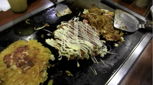 L'omelette okonomiyaki